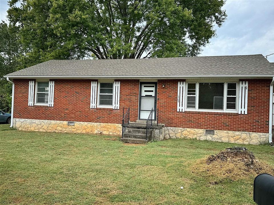 1st image of 1405 Virginia Dr