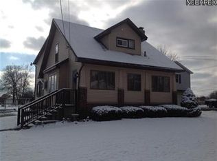 957 Calla Rd E, Poland, OH 44514