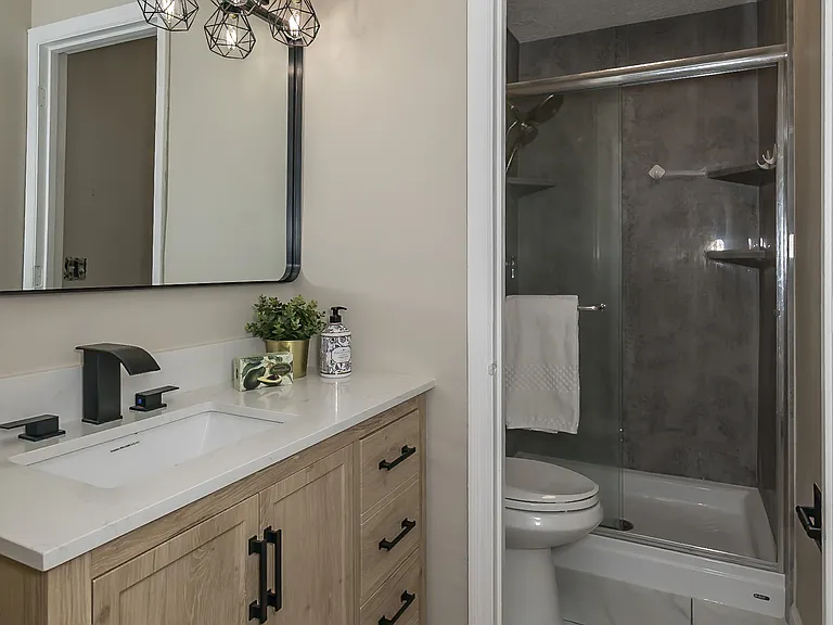 11790 New Halls Ferry Rd — Photo 14