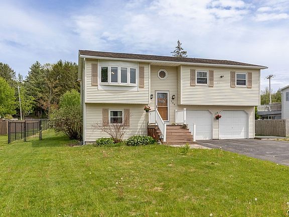 2nd image of 206 Hickory Way
