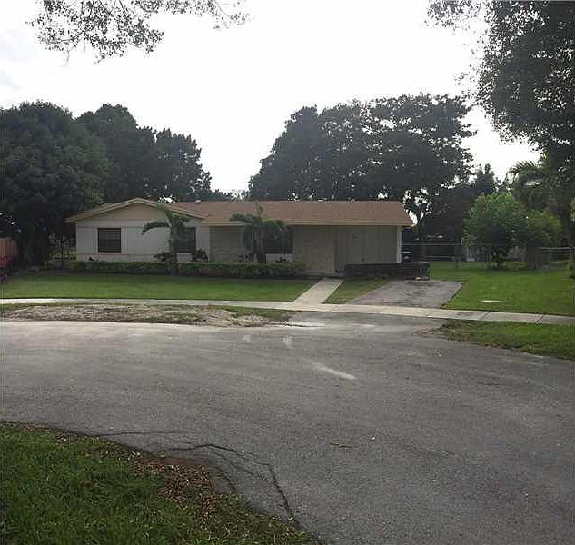 1st image of 18724 SW 92nd Ct