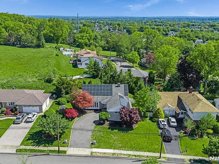 32 Brantwood Pl — Photo 32