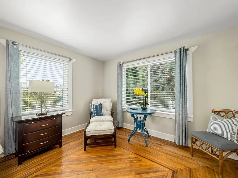 2631 1/2 Collier Ave — Photo 12