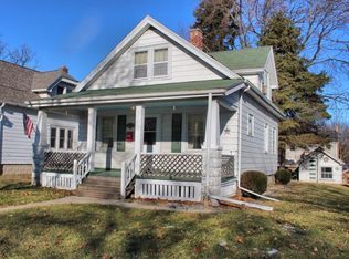 7640 W Lorraine Pl, Milwaukee, WI