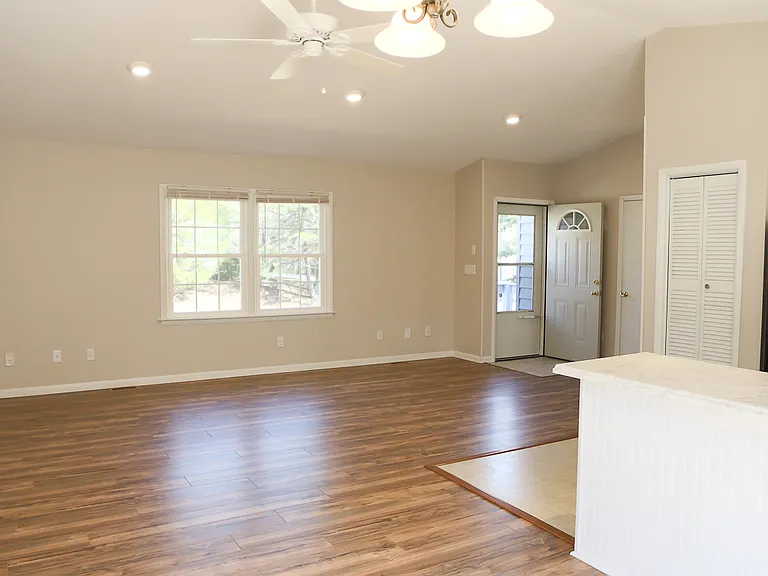 2 Deer Path Rd — Photo 9