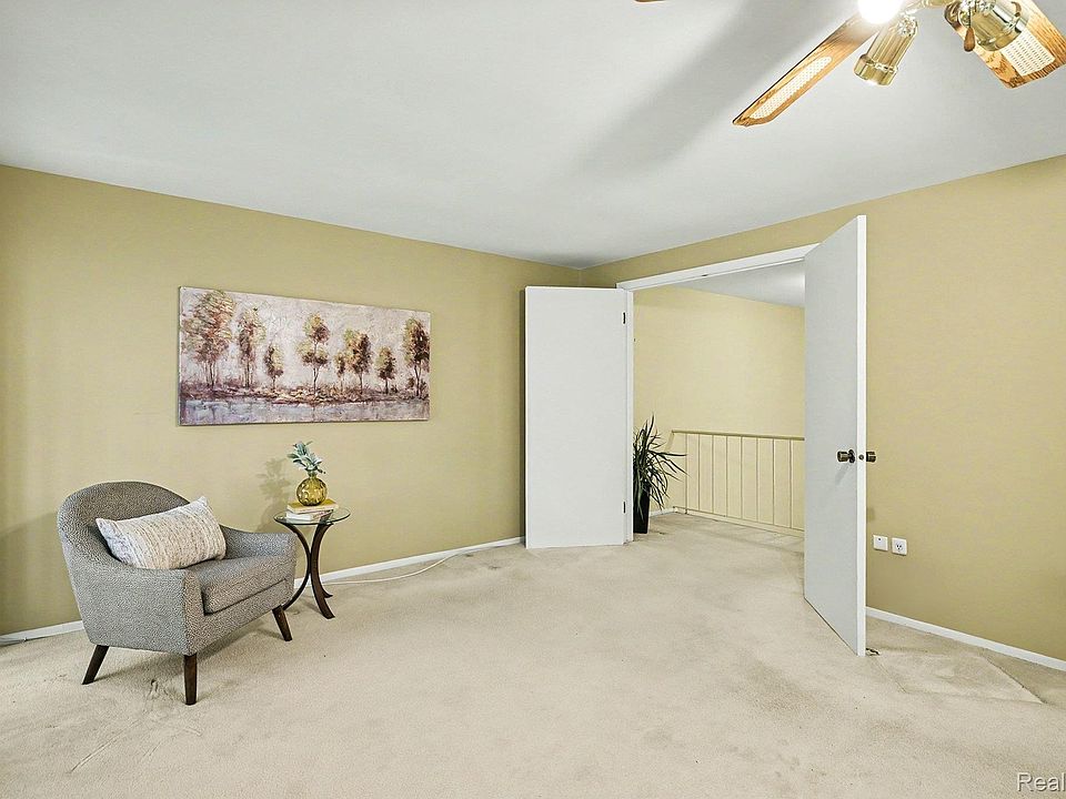 7320 Balsam Ct, photo 16