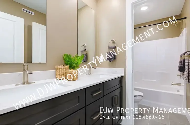 1727 N Truman Ave — Photo 16