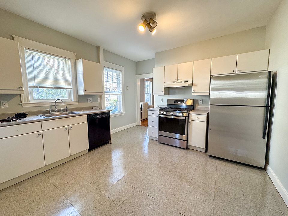 1st image of 90 Pinkert St #A