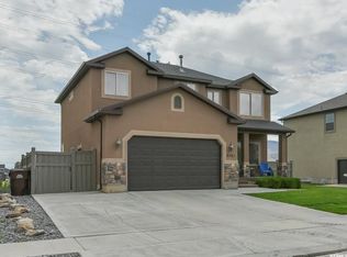 8384 N Western Gailes Dr, Eagle Mountain, UT 84005