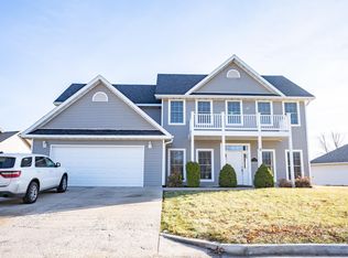 1206 Quail Haven Dr, Moberly, MO 65270