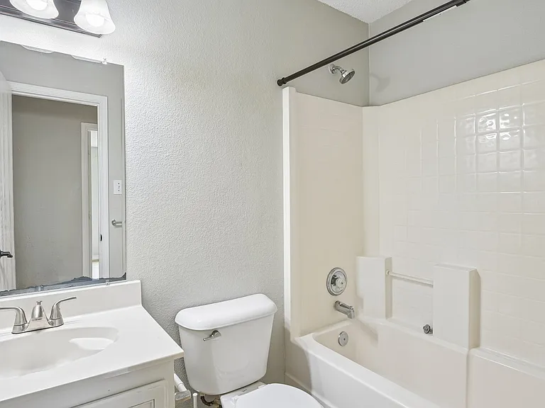 1612 Fieldstone Dr — Photo 11