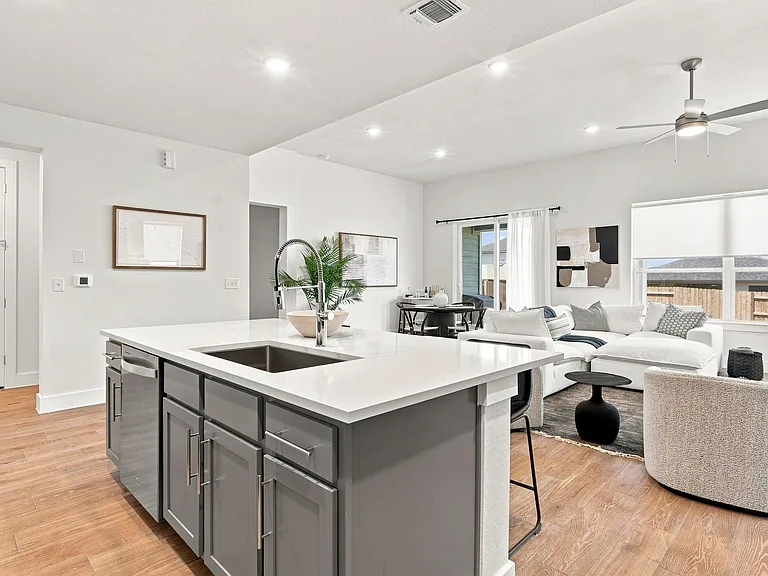 9608 Hamadryas Dr — Photo 9