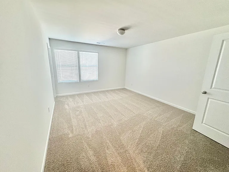 1326 Short St — Photo 11