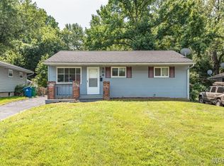 104 Glen Garry Rd, Saint Louis, MO 63137