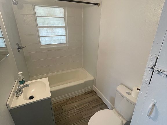 2nd image of 604 W Keetoowah St APT 6