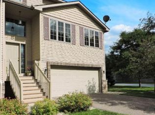 5537 5th St NE, Fridley, MN 55432