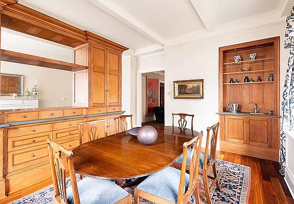 4th image of 829 Park Ave APT 9A