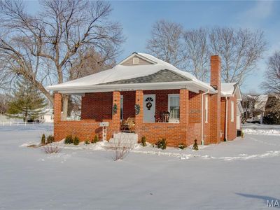 1402 N Harrison St, Litchfield, IL, 62056