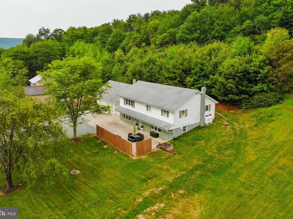 979 Smithlane Rd, Lehighton, PA 18235