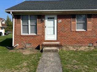 9570 Shenandoah Dr, New Market, VA 22844