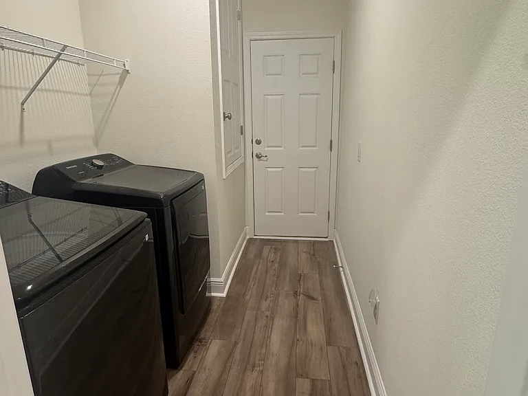 4725 Majestic Palm St — Photo 9