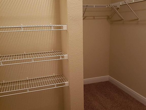 4th image of 23459 Dundee Cir
