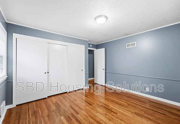 12812 Bristol Ave — Photo 8