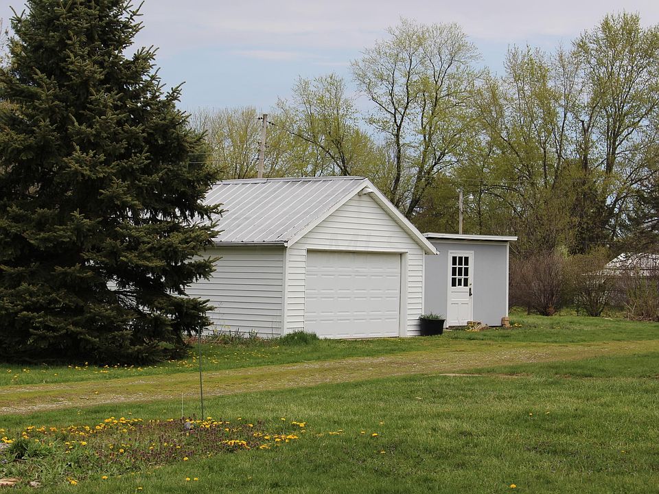 2nd image of 6680 Lithopolis Winchester Rd