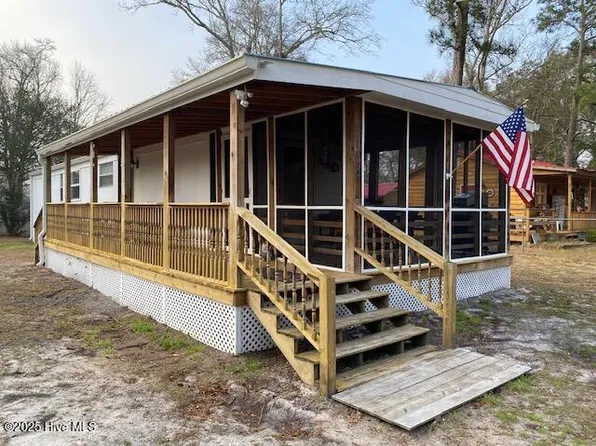 1743 Pompano Street SW, Shallotte, NC 28470