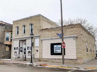 215 S 3rd St, Watertown, WI