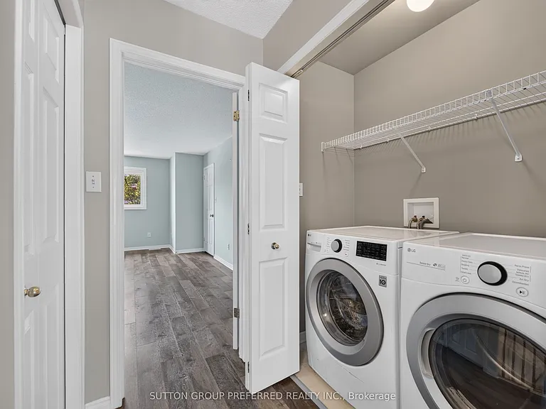 185 N Centre St #7 — Photo 19
