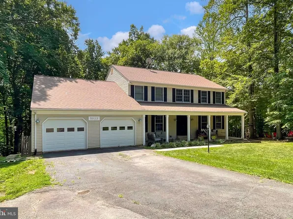 5023 Observer Ln, Woodbridge, VA 22192