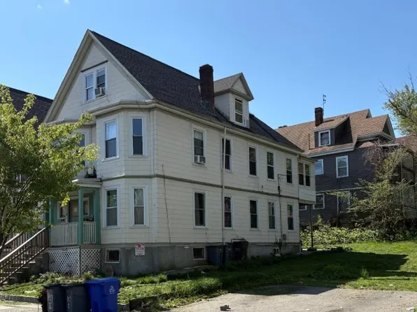 207 Quincy St, Dorchester, MA 02121