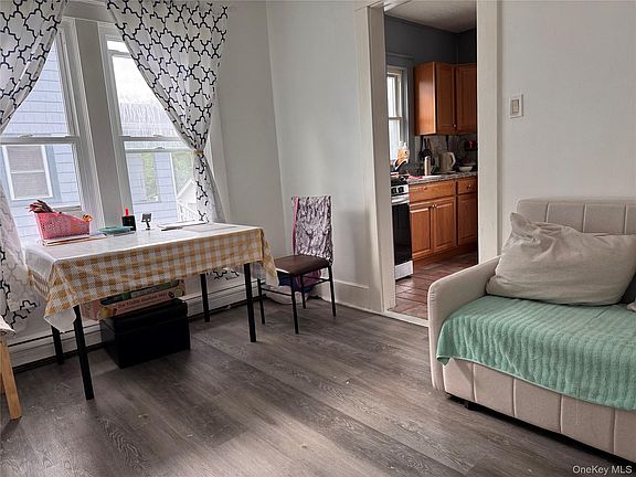 5th image of 109 Lake Ave