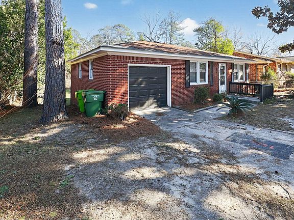 2nd image of 1634 S Beltline Blvd