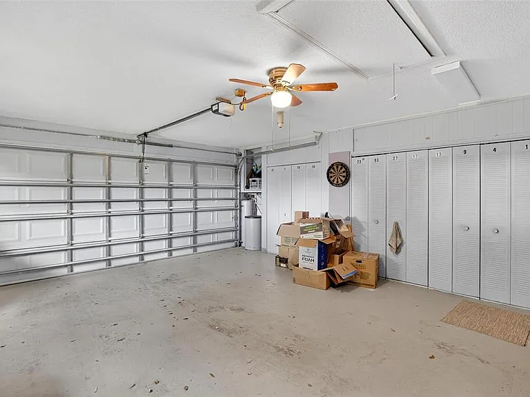 2221 Ivan Ct — Photo 38