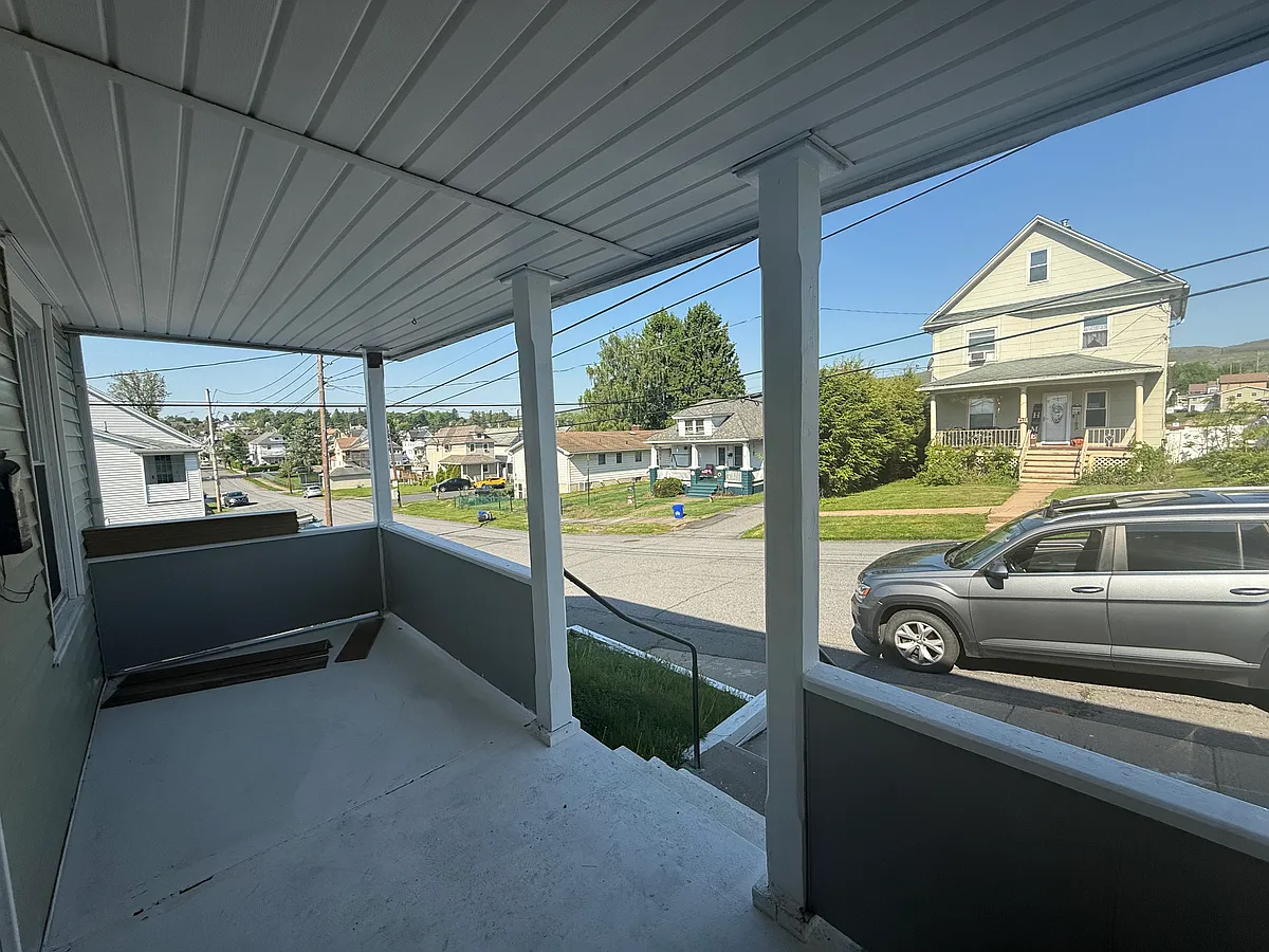 Building Photo - 1212 N Rebecca Ave #1210