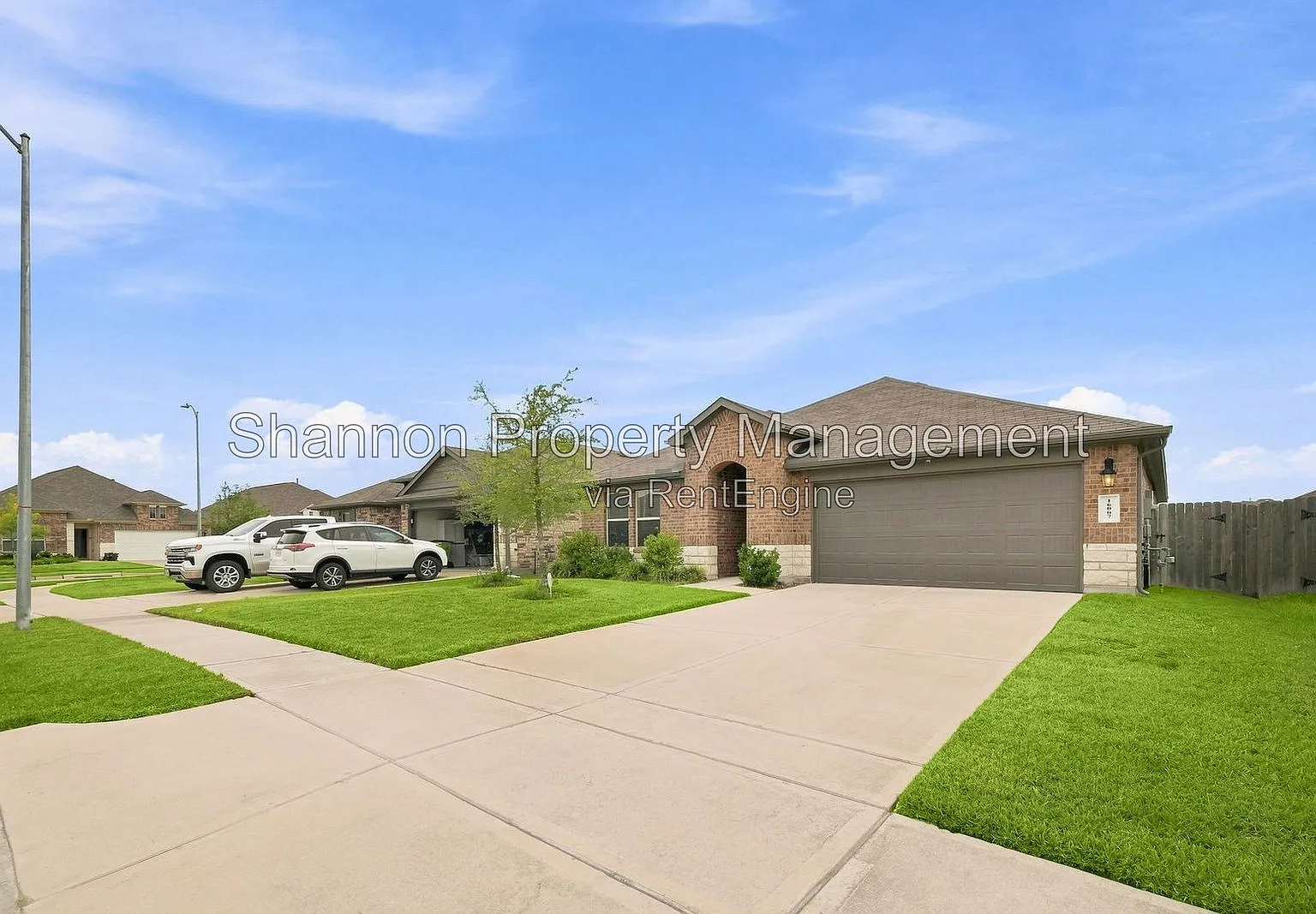 4 bed, 3.0 bath, 2041 sqft, $2,900 — Photo 3