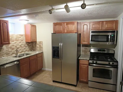 846 1/2 Forest St Photo 1