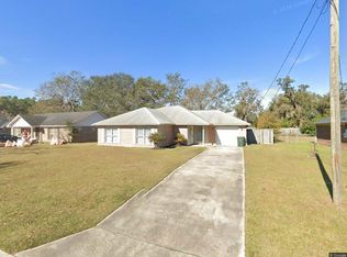 1104 Ballard Dr, Hinesville, GA 31313
