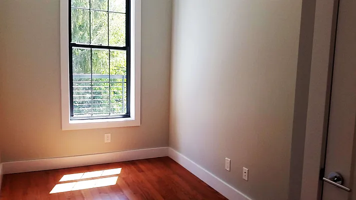 Rented by The Hamilton Group | media 35