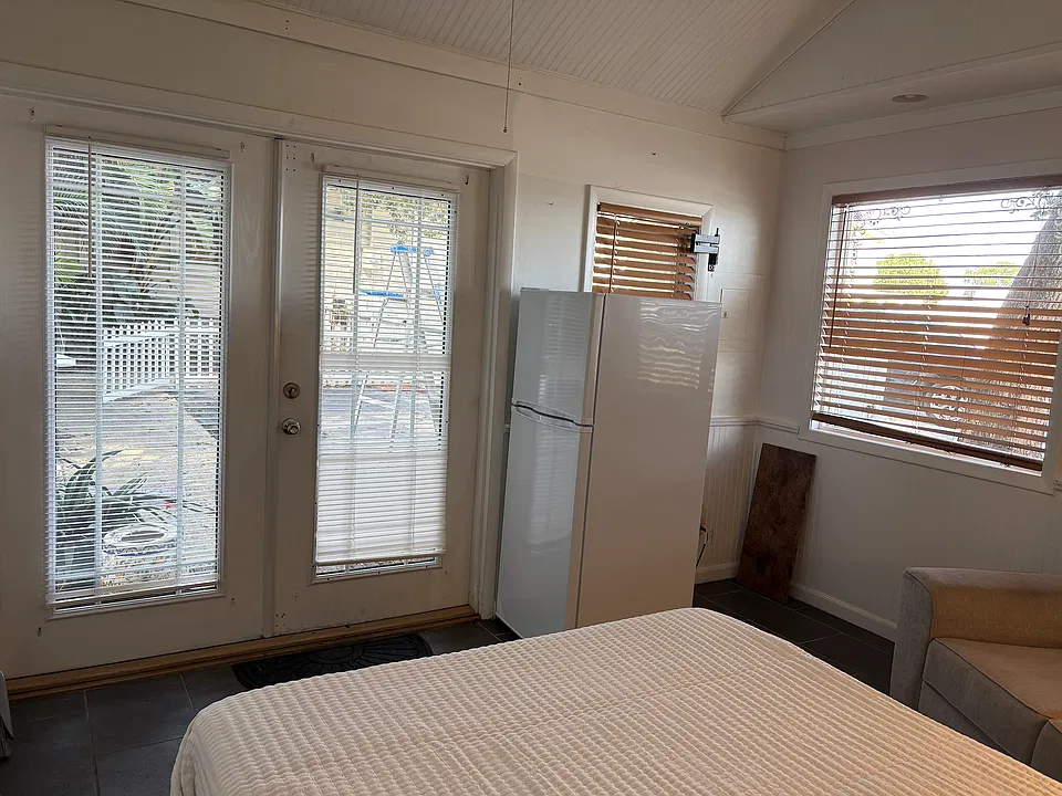 120 SW Ocean Blvd