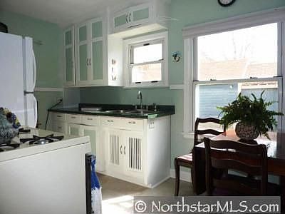 4th image of 3707 Blaisdell Ave