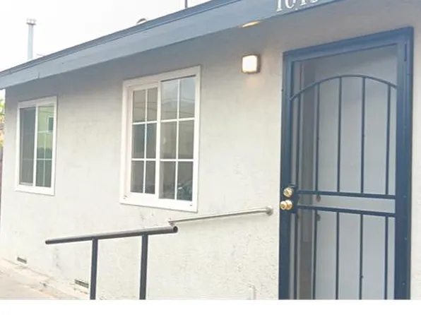 1613 Sherman Pl, Long Beach, CA 90804