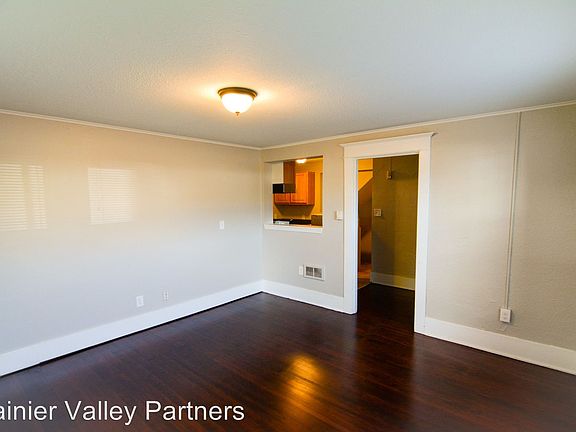 5th image of 920 S 9th St Ste 8
