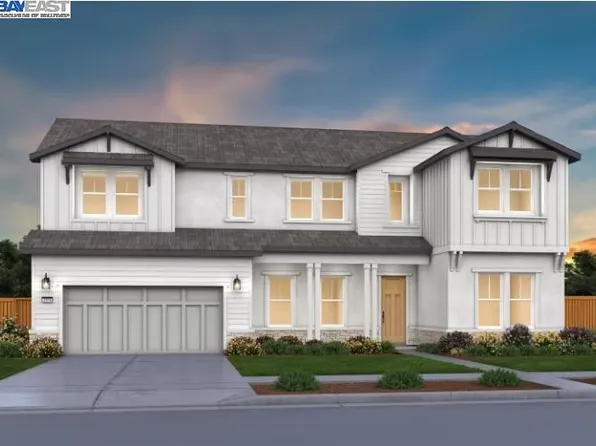 380 Montgomery Cir, Vacaville, CA 95687