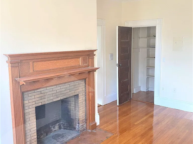 2 Ware St #401 — Photo 9