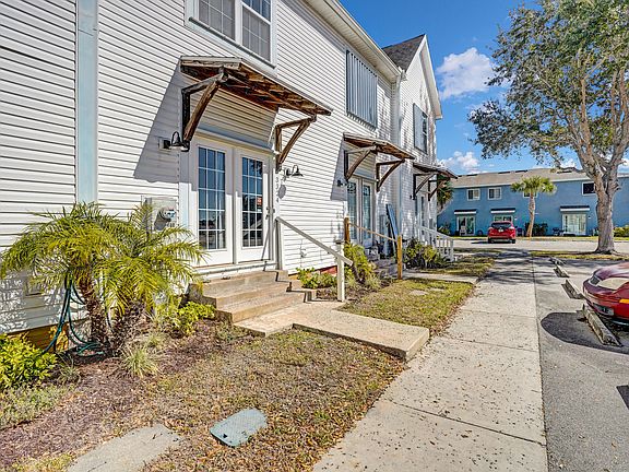 4th image of 3324 Monterey Square Lane #102