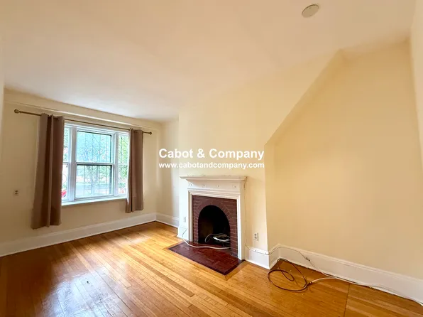188 Marlborough St, Boston, MA