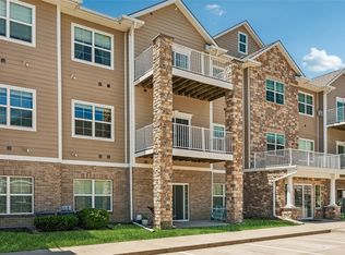 8350 Ep True Pkwy Unit 2104, West Des Moines, IA 50266